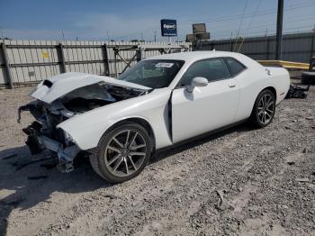  Salvage Dodge Challenger