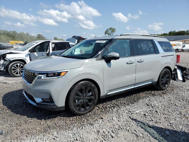  Salvage Kia Carnival