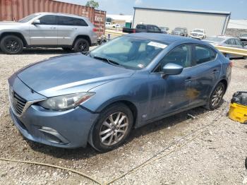  Salvage Mazda 3