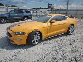  Salvage Ford Mustang