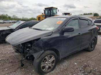  Salvage Hyundai TUCSON