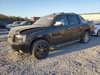  Salvage Chevrolet Avalanche