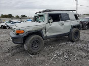  Salvage Toyota FJ Cruiser