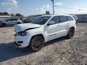  Salvage Jeep Grand Cherokee