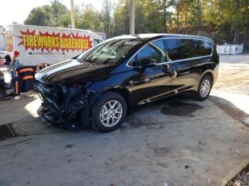  Salvage Chrysler Pacifica