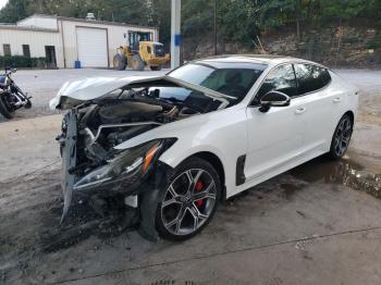  Salvage Kia Stinger