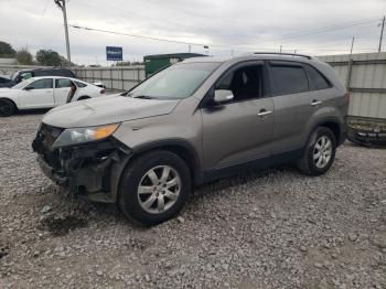  Salvage Kia Sorento