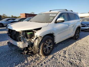  Salvage Toyota Highlander