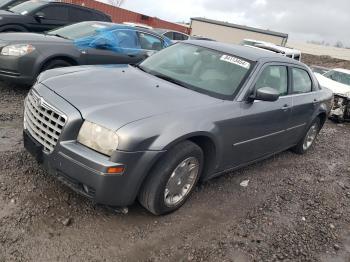  Salvage Chrysler 300