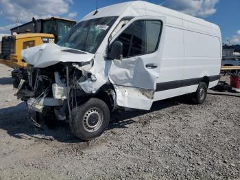  Salvage Mercedes-Benz Sprinter