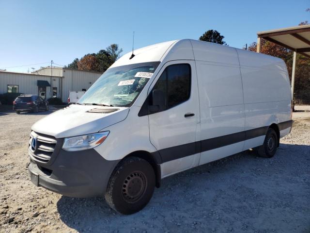  Salvage Mercedes-Benz Sprinter