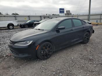  Salvage Chrysler 200