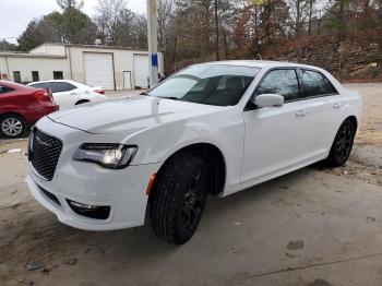  Salvage Chrysler 300