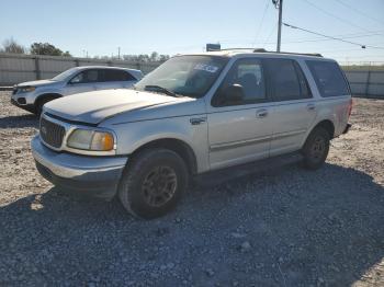  Salvage Ford Expedition