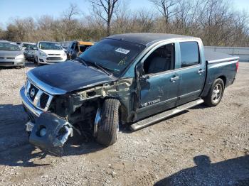  Salvage Nissan Titan