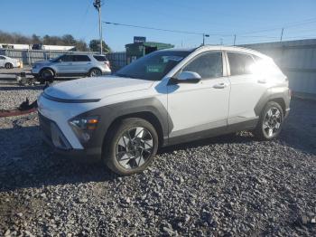  Salvage Hyundai KONA