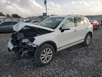  Salvage Volkswagen Touareg