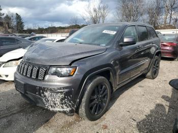  Salvage Jeep Grand Cherokee