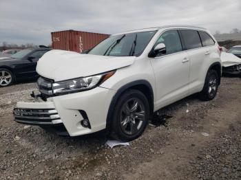  Salvage Toyota Highlander