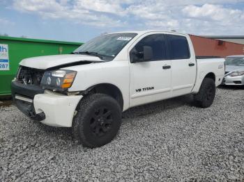  Salvage Nissan Titan