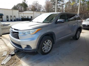  Salvage Toyota Highlander