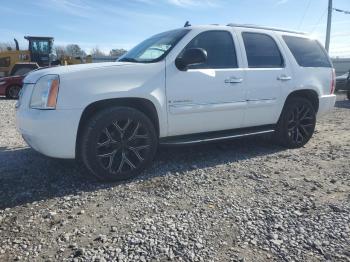  Salvage GMC Yukon