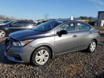  Salvage Nissan Versa