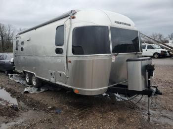  Salvage Airstream Flying Clo