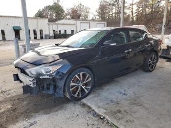  Salvage Nissan Maxima