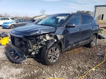  Salvage Kia Seltos