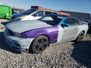  Salvage Ford Mustang