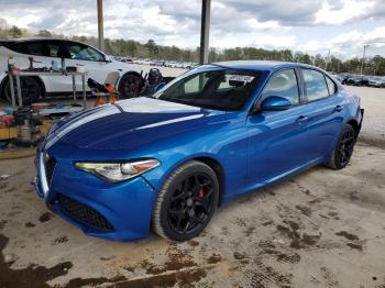  Salvage Alfa Romeo Giulia