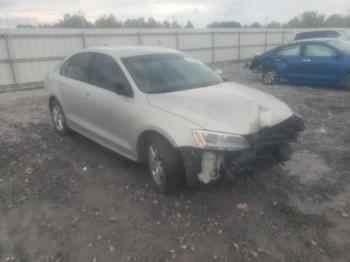  Salvage Volkswagen Jetta