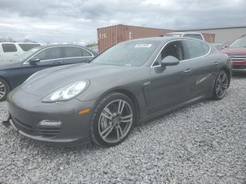  Salvage Porsche Panamera