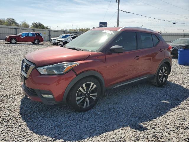  Salvage Nissan Kicks