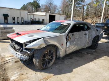  Salvage Dodge Challenger