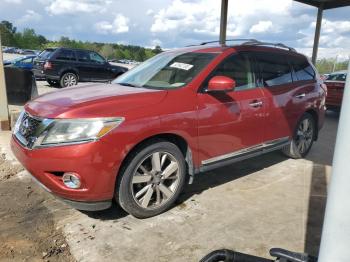  Salvage Nissan Pathfinder