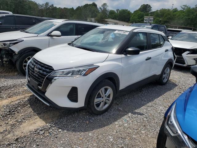  Salvage Nissan Kicks