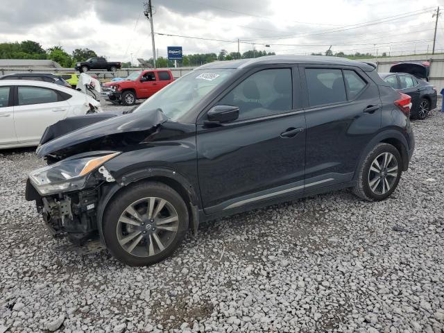  Salvage Nissan Kicks