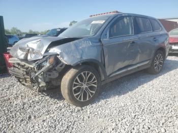  Salvage Mitsubishi Outlander