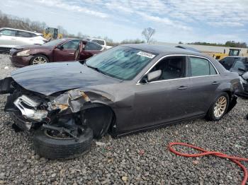  Salvage Chrysler 300