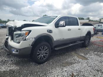  Salvage Nissan Titan