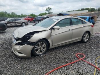  Salvage Hyundai SONATA
