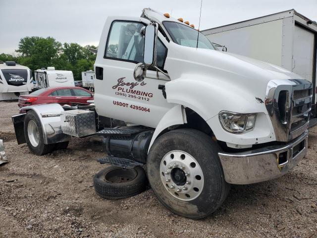  Salvage Ford F-750