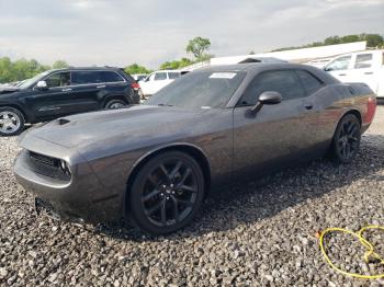  Salvage Dodge Challenger