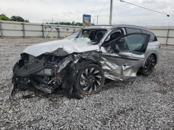  Salvage Lincoln Nautilus