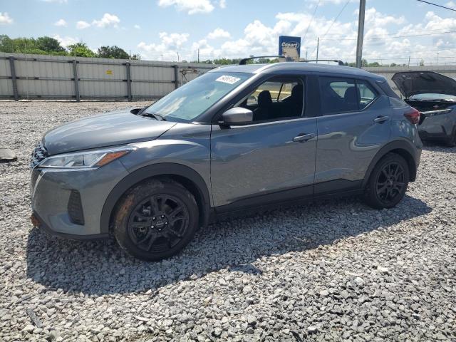 Salvage Nissan Kicks
