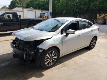  Salvage Nissan Versa