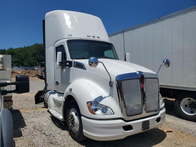  Salvage Kenworth T680