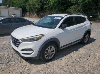  Salvage Hyundai TUCSON